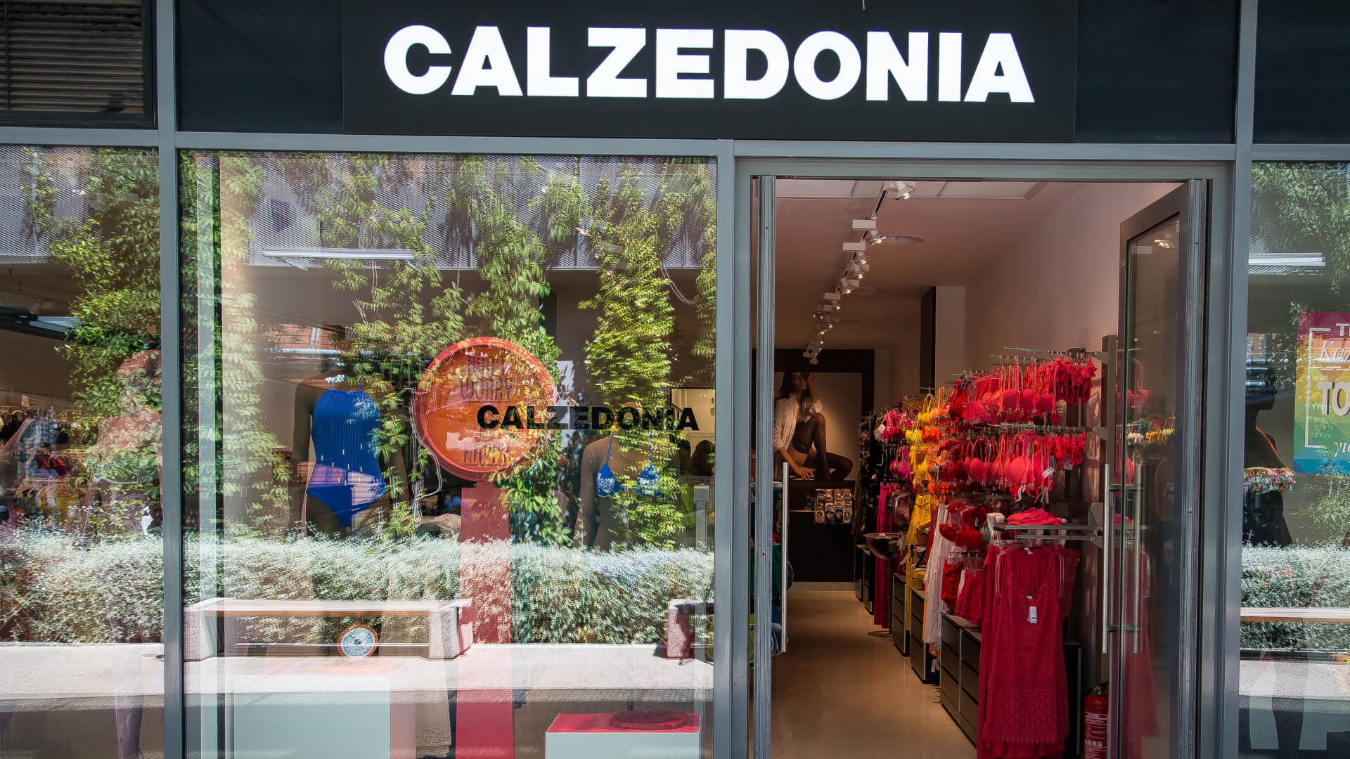 Calzedonia