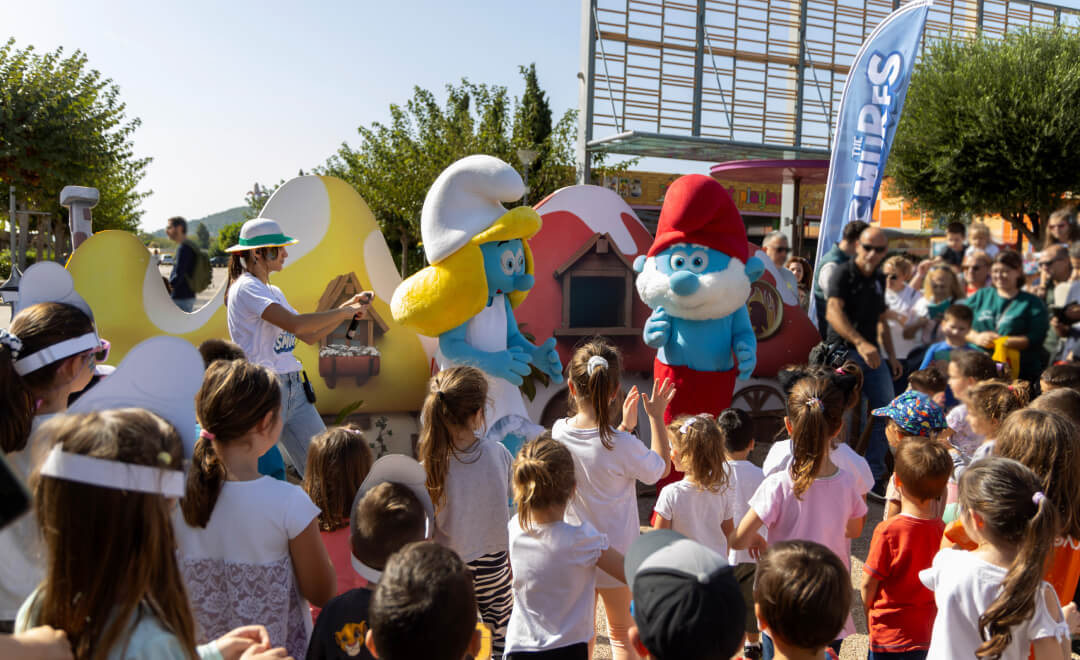Smart Park-The Smurfs are coming to Smart Park!